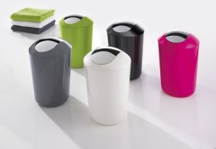 GLOSSY odpadkový koš 5litrů,šedý/chrom ( 5063901858 ) (7)