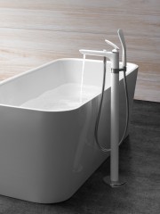 KLUDI BALANCE vanová a sprchová jednopáková baterie stojánková, bílá/chrom ( 525909175 ) (9)