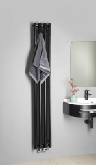 PILON otopné těleso 270x1800mm, se čtyřmi háčky pro ručník, černá mat (IZ122T) (4)