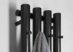 PILON otopné těleso 270x1800mm, se čtyřmi háčky pro ručník, černá mat (IZ122T) (6)