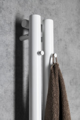 PILON otopné těleso 122x1800mm, se dvěma háčky pro ručník, bílá mat (IZ125T) (4)