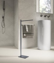 TRILLY stojan s držákem ručníků, hranatý, gun metal (TR3181) (3)