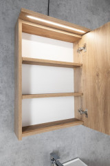 KAWA STRIP galerka s LED osvětlením 50x70x22cm, dub emporio (WGL35S) (5)