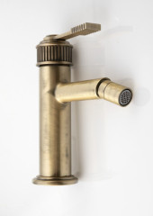 VERSI stojánková bidetová baterie, bronz (RV003/18) (3)