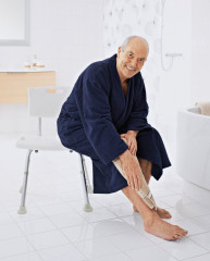 HANDICAP židle s opěradlem, nastavitelná výška, bílá ( A00602101 ) (3)