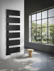 MYTHOS otopné těleso 500x1730 mm, černá mat (LLM517B) (3)