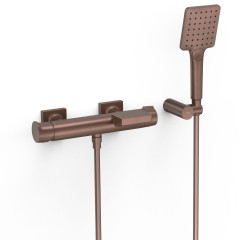 TRES PROJECT vanová páková baterie s držákem sprchy, sprchovou hlavicí a hadicí, Volcanic (22117001VO)