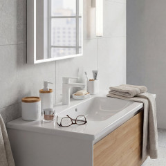 KORA sada - dávkovač, mýdlenka, dózy na kart. a tampóny, bílá / bambusové dřevo (KO 24000SET-05)